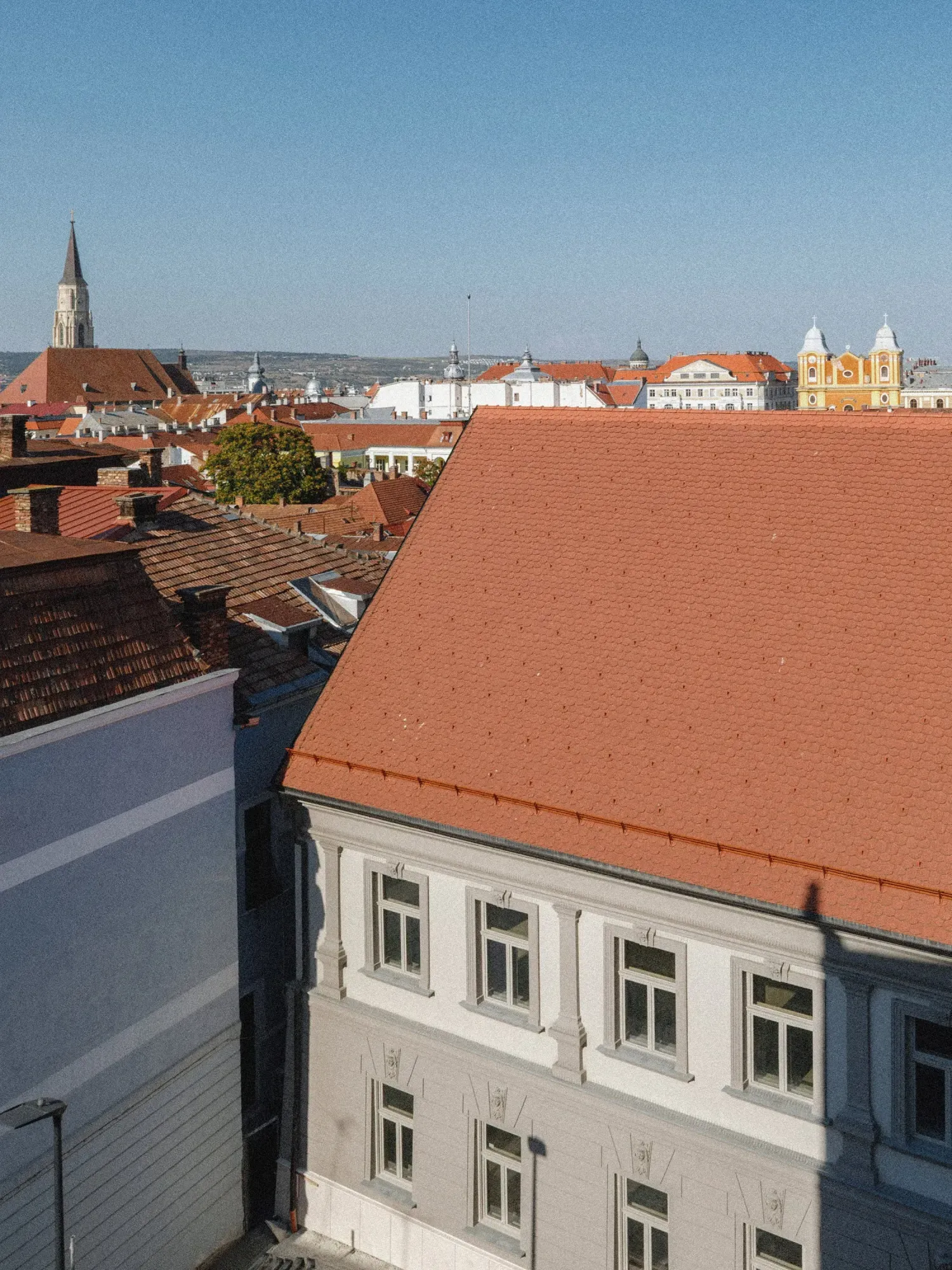 Casa Bogdánffy and the roofs of the old centre