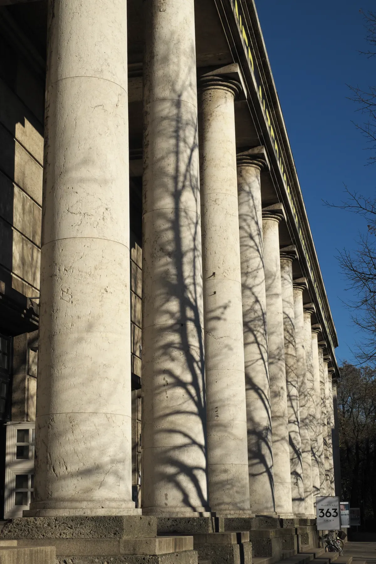 The Haus der Kunst in Munich, where Victor Man showed “Zephir” in 2014