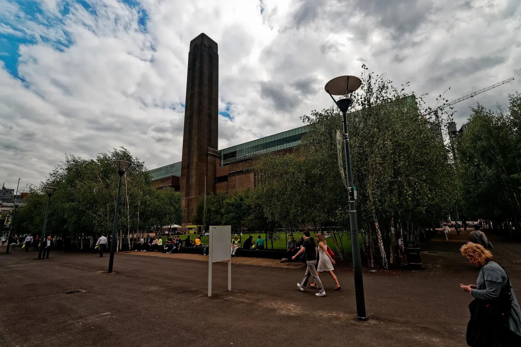 Tate Modern, where Cornel Brudașcu showed in “The World Goes Pop” in 2015
